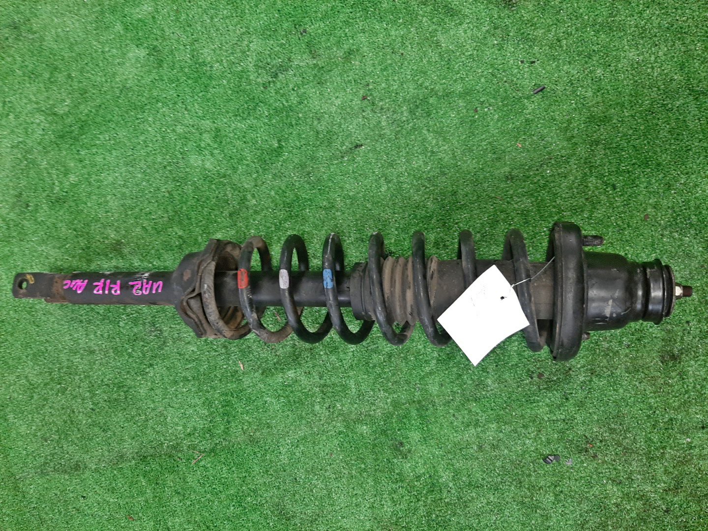 Стойка правая задняя HONDA ACCORD, INSPIRE, RAFAGA, SABER, VIGOR, ASCOT, ASCOT INNOVA CB4, CF2, CB7, CD6, CB1, CE1, CD3, CD4, CB3, CD8, CD7, CB2, CB9, CD5, CB6, CC3, UA1, UA3, CB5, CC2, UA2, CE5, CE4, CC4, CC5 F20A, H22A, F22A, F18A, F22B, F18B, F20B
