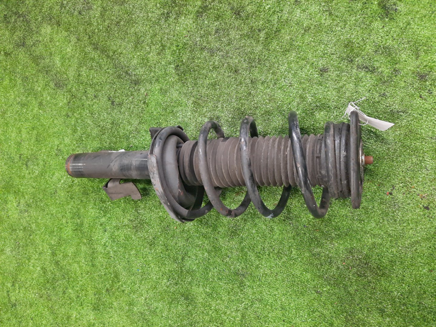 Стойка правая передняя MAZDA AXELA, MAZDA 3, 3 BL6FJ, BLEFW, BL5FP, BLEAP, BLEFP, BLFFP, BL3FW, BL5FW, BLEAW, BLFFW, BL Z6 1 ракурс