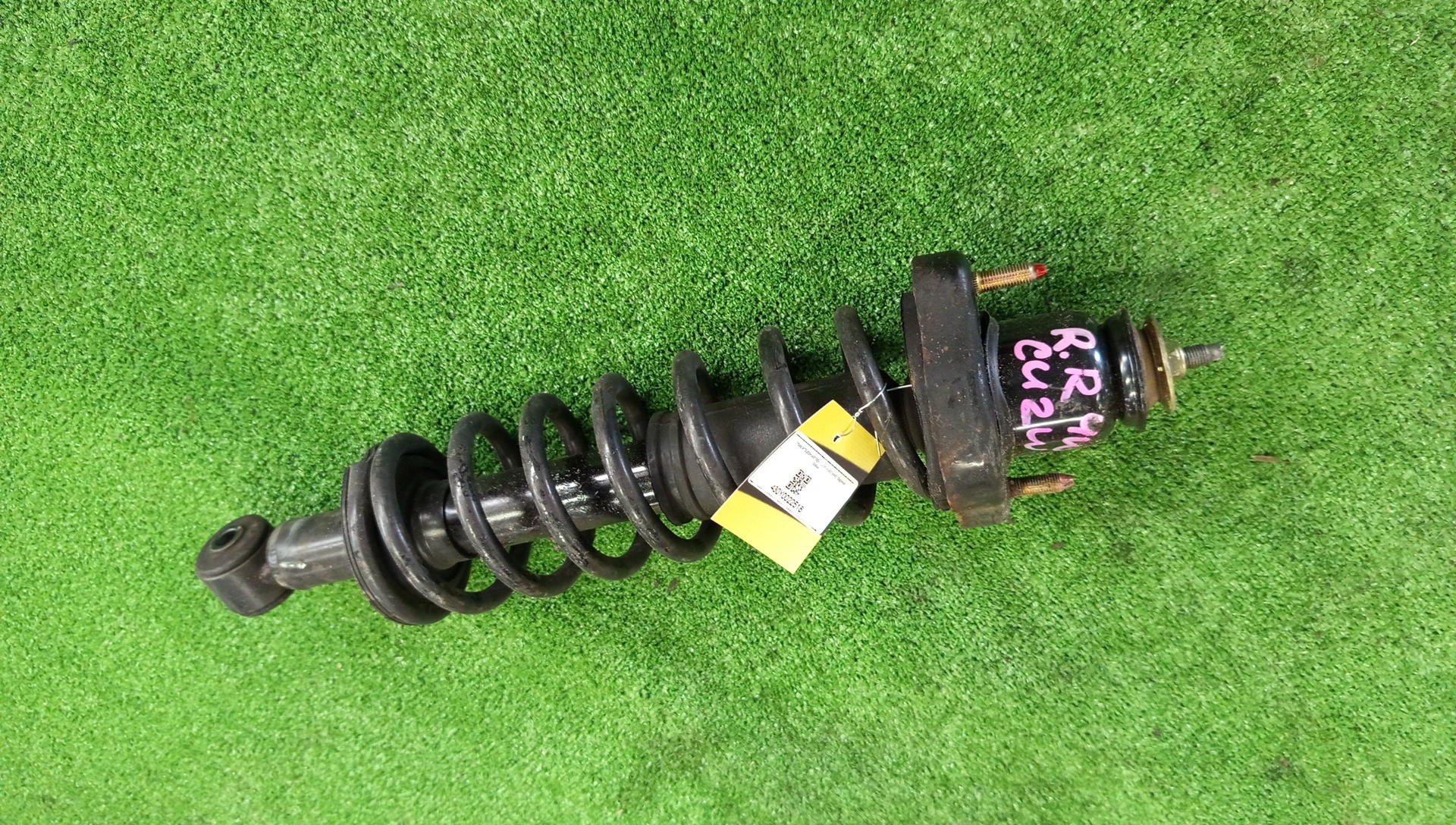 Стойка правая задняя MITSUBISHI AIRTREK CU2W, CU4W, CU5W 4G63, 4G63T, 4G64, 4G69 1 ракурс