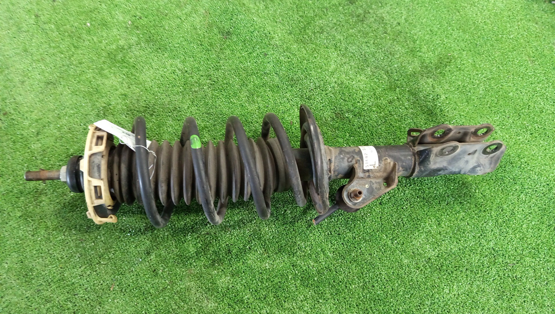 Стойка левая передняя HONDA PARTNER, AIRWAVE GJ3, GJ1 L15A 1 ракурс