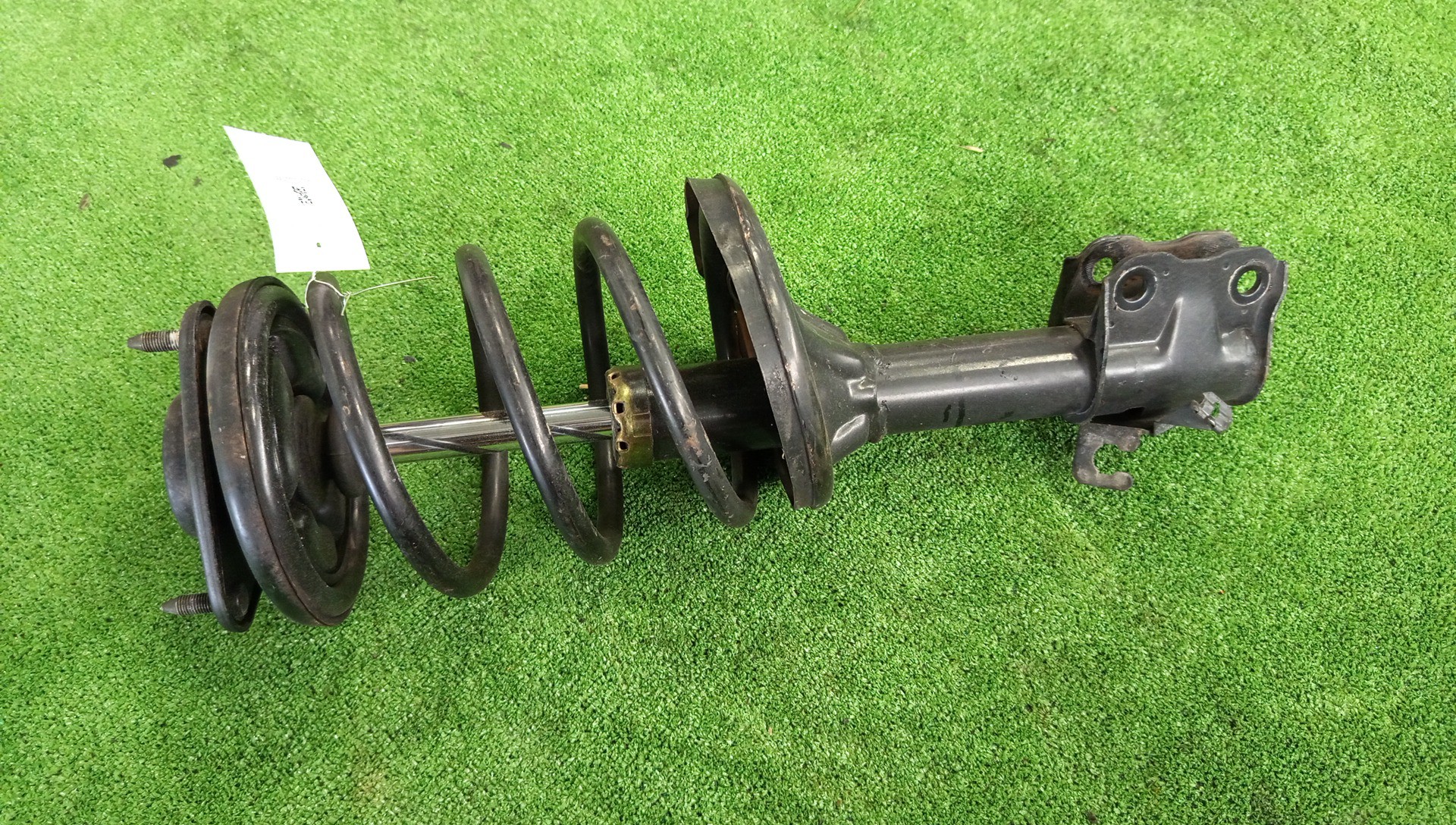 Стойка левая передняя MITSUBISHI AIRTREK CU2W, CU4W, CU5W 4G63, 4G63T, 4G64, 4G69 1 ракурс