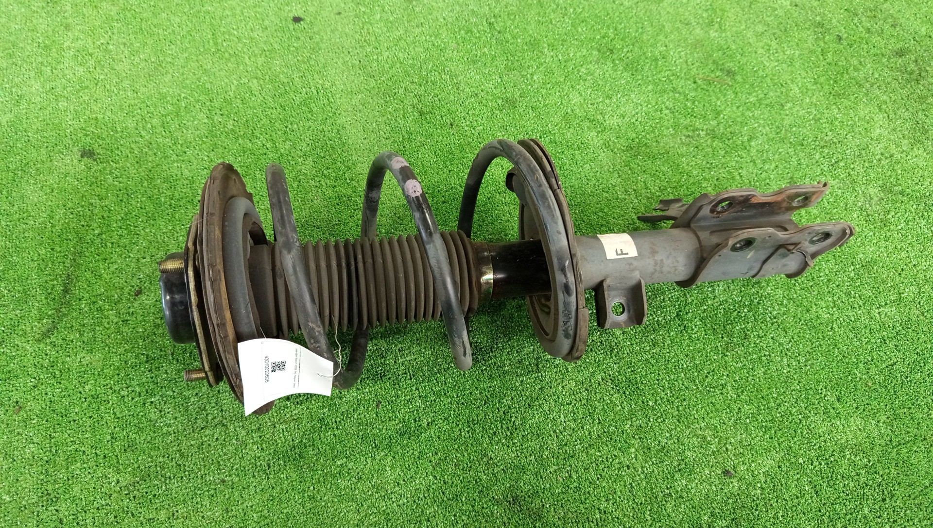 Стойка правая передняя NISSAN PRESAGE, TEANA TU31, TNU31, PU31, PNU31, J31, PJ31, TNJ31 QR25DE, VQ35DE, VQ23DE 1 ракурс