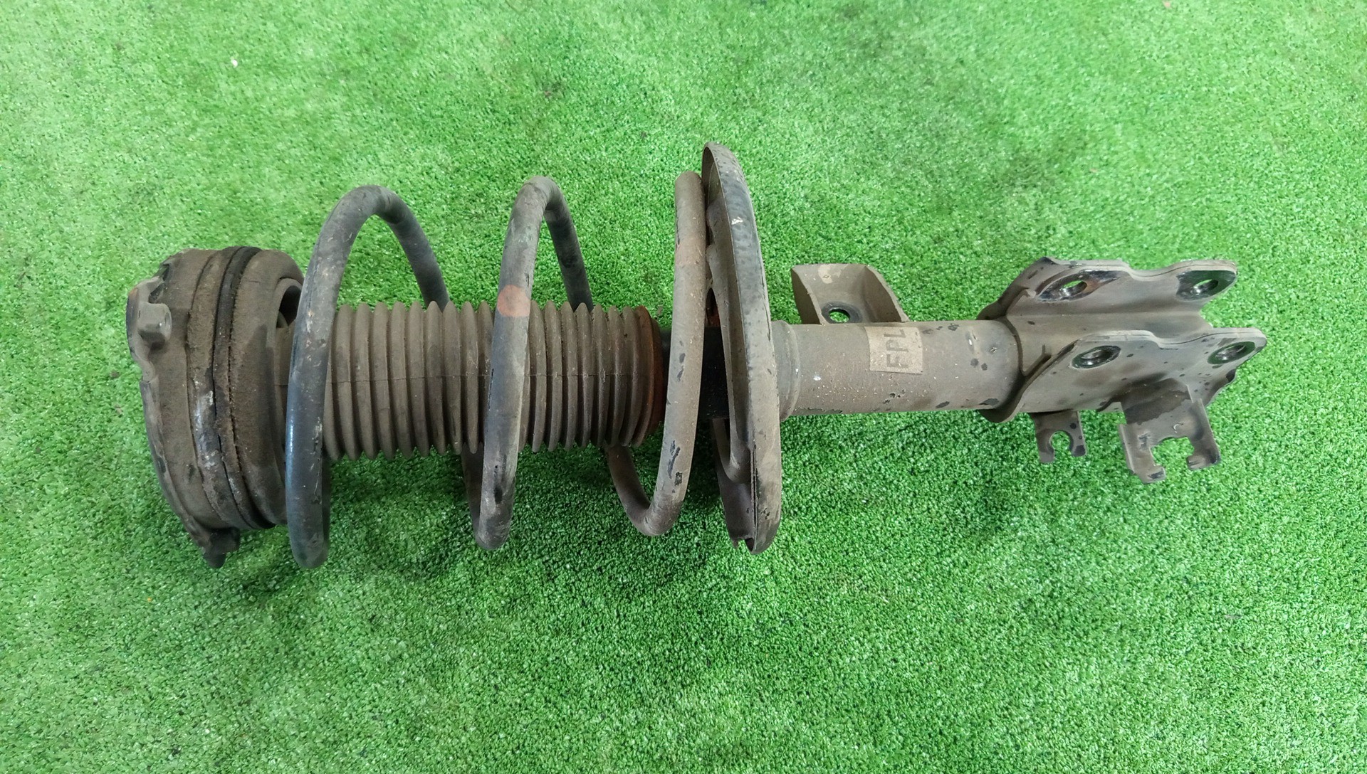 Стойка левая передняя NISSAN TEANA TNJ32, PJ32, J32 QR25DE, VQ35DE, VQ25DE 1 ракурс