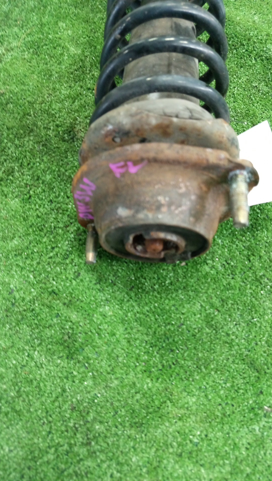 Стойка левая передняя MAZDA DEMIO DW3W, DW5W B3E, B3ME, B3, B5E, B5ME, B5 2 ракурс