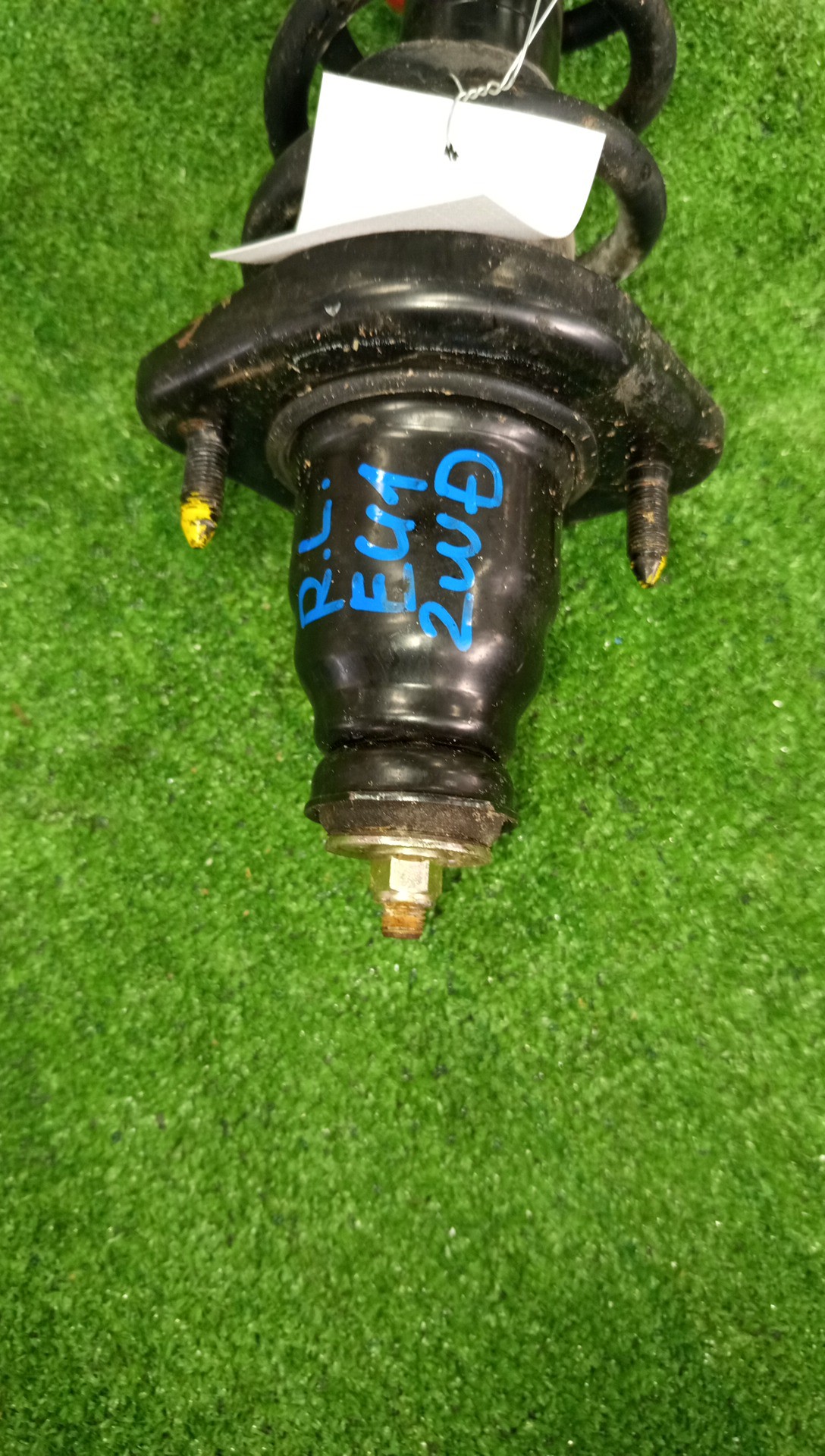 Стойка левая задняя HONDA CIVIC, CIVIC FERIO EU3, ES1, EU1, ES2, ES3, EU4, ES9, EU2, ET2 D17A, D15B, LDA 2 ракурс