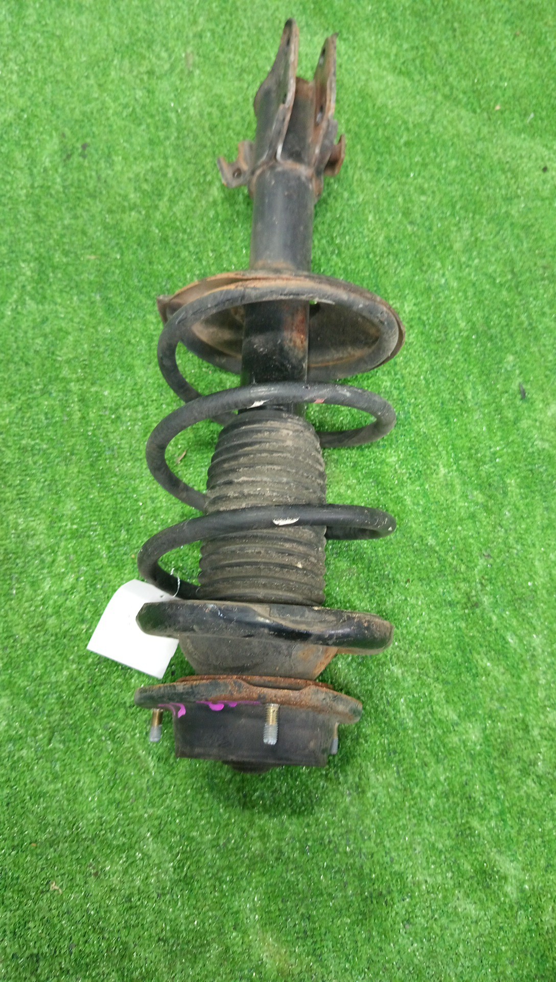 Стойка левая передняя SUBARU IMPREZA GG2 EJ152 1 ракурс Стойка левая передняя SUBARU IMPREZA GG2 EJ152 1 ракурс