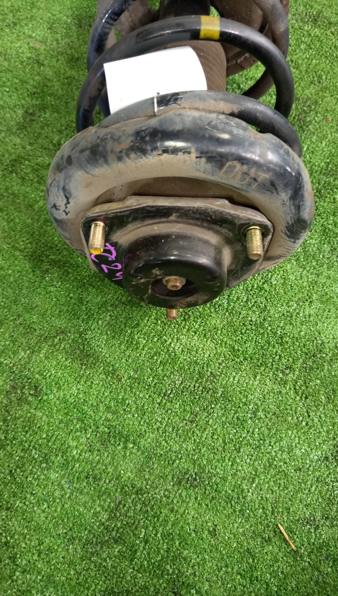 Стойка правая передняя NISSAN SERENA TNC24, TC24, RC24, PC24, PNC24, VC24, VNC24 QR20DE, QR25DE, SR20DE, YD25DDTI 2 ракурс