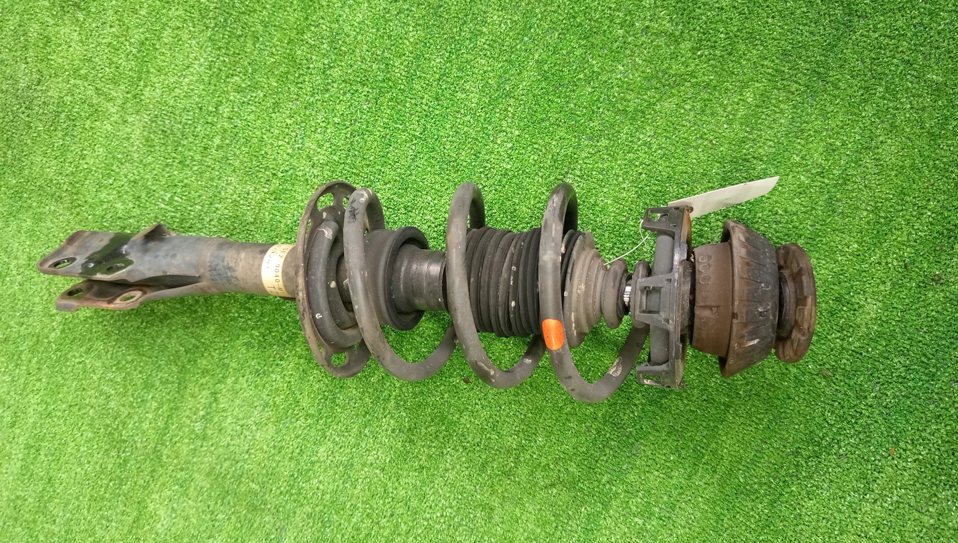 Стойка правая передняя HONDA MOBILIO, MOBILIO SPIKE GB2, GK2 L15A 1 ракурс