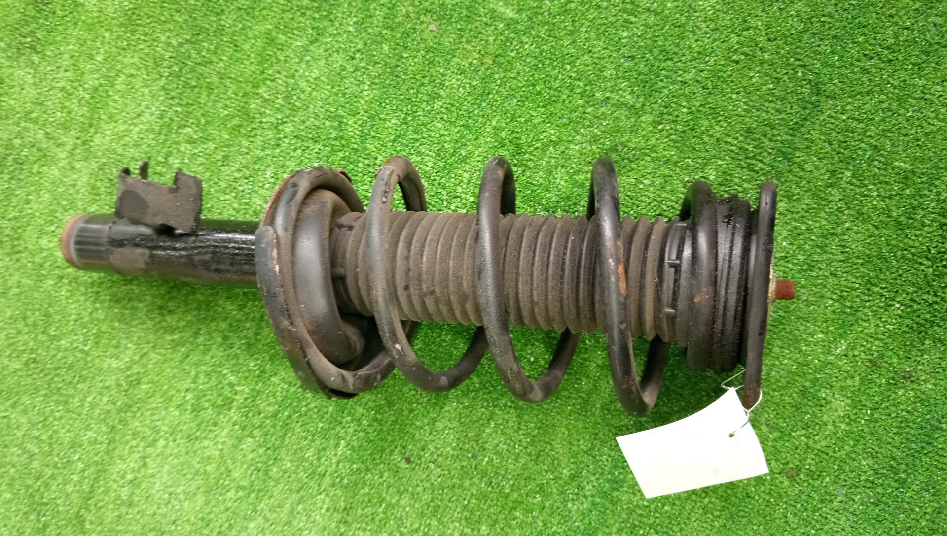 Стойка левая передняя MAZDA AXELA, MAZDA 3, 3 BL6FJ, BLEFW, BL5FP, BLEAP, BLEFP, BLFFP, BL3FW, BL5FW, BLEAW, BLFFW, BL Z6 1 ракурс