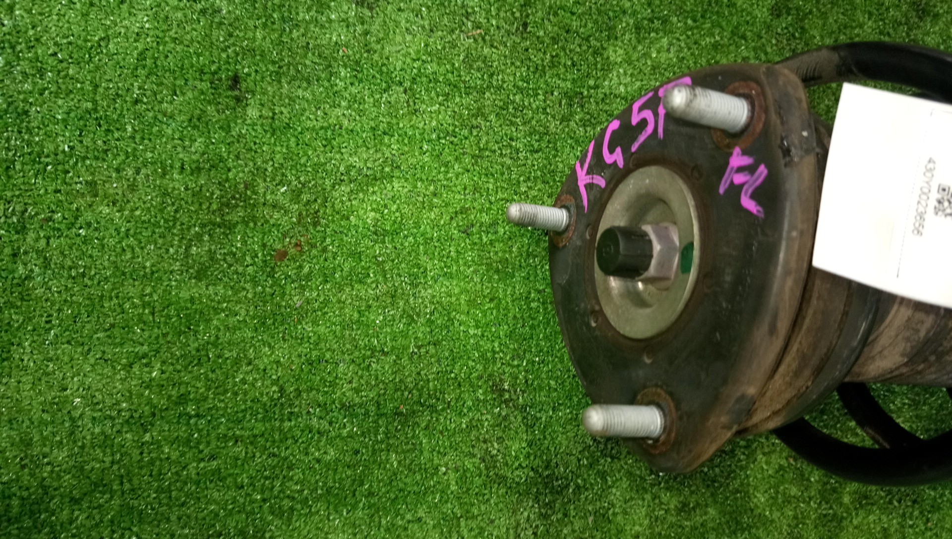 Стойка левая передняя MAZDA CX-8 KG5P PY-VPTS 2 ракурс