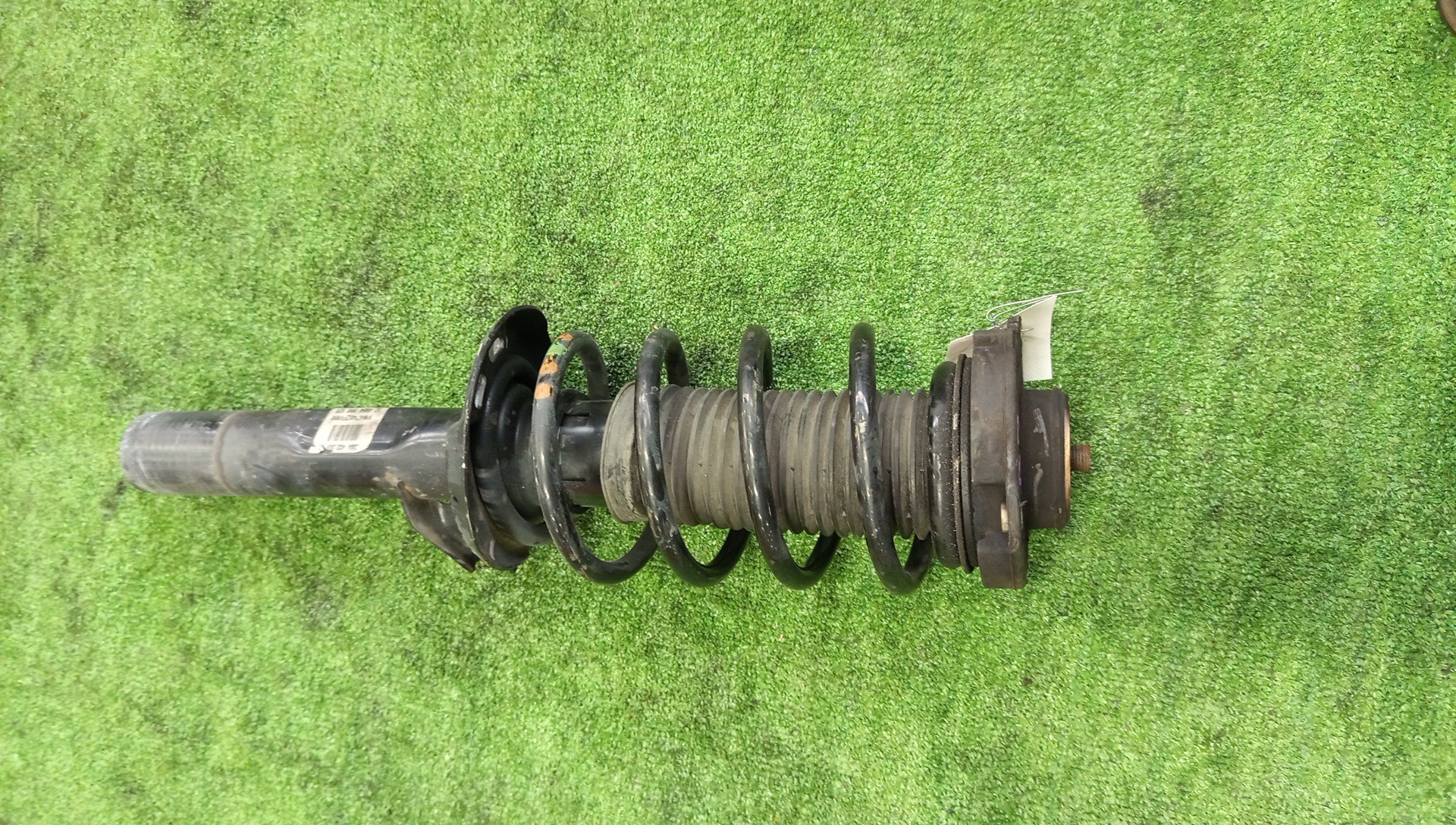 Стойка левая передняя VOLKSWAGEN PASSAT 3G2 CZE 3AA413031M 1 ракурс