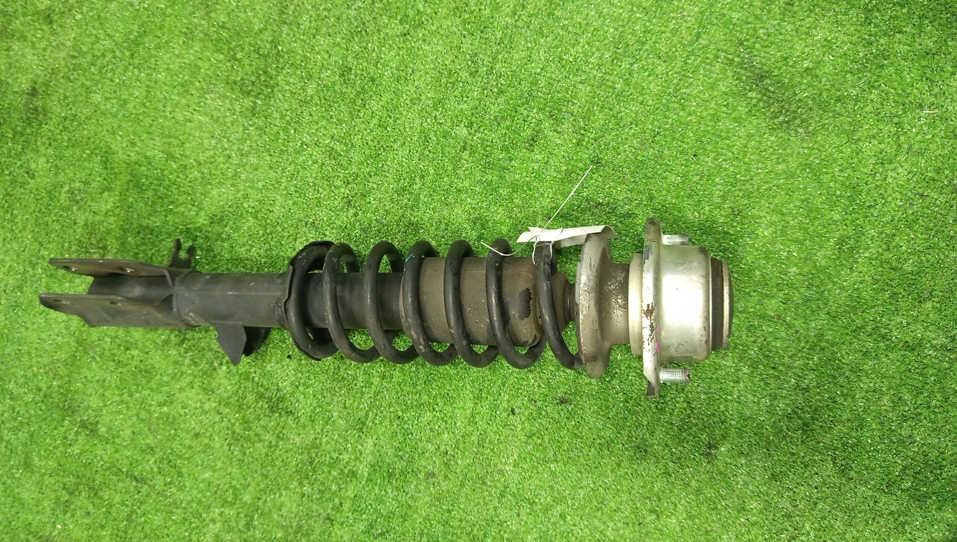 Стойка правая передняя SUBARU STELLA, R2, R1 RN1, RN2, RC1, RC2, RJ2, RJ1 EN07 1 ракурс