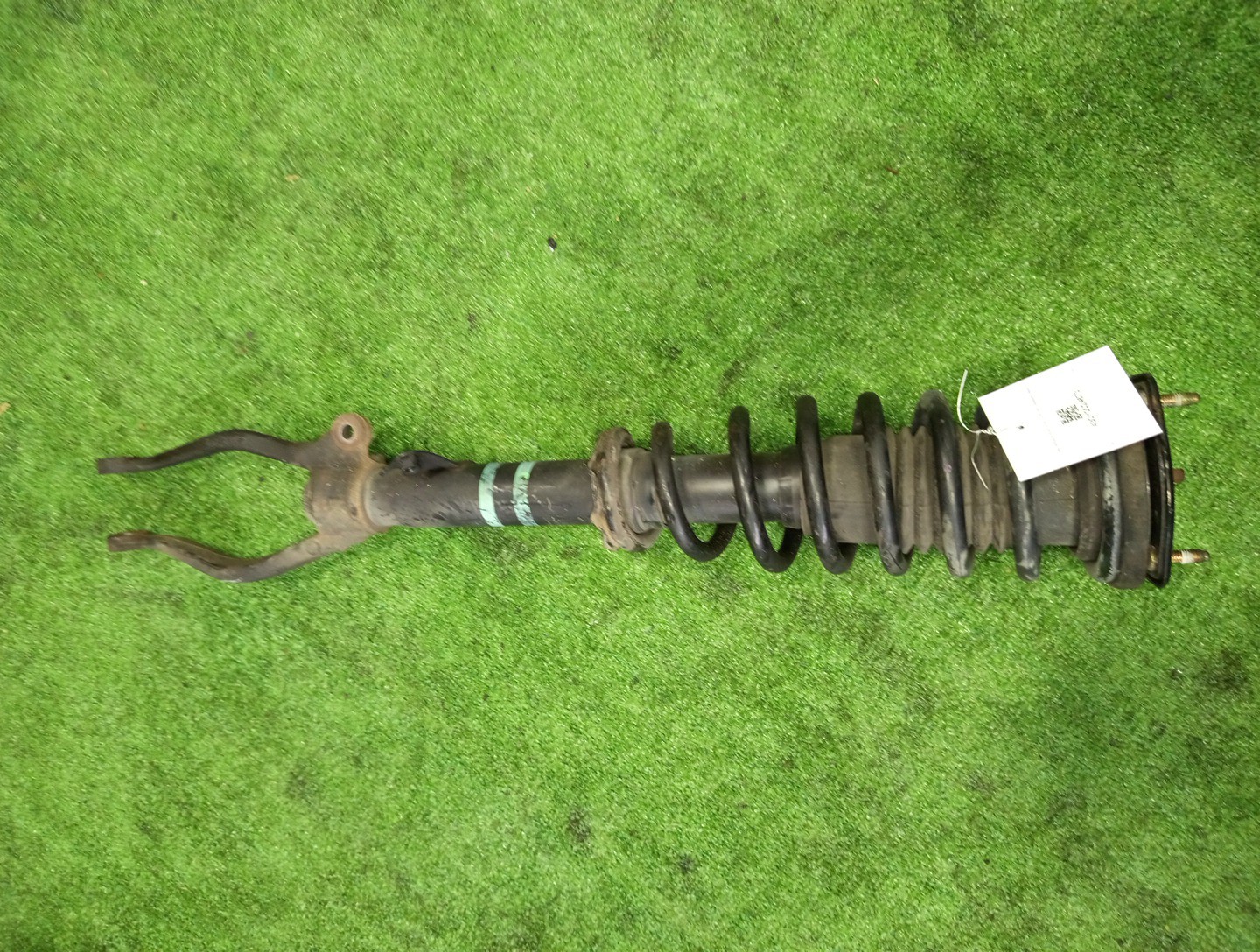 Стойка левая передняя MAZDA ATENZA GG3S, GY3W, GYEW, GGEP, GGES, GG3P L3-VE, LF-VE, LF-DE 1 ракурс