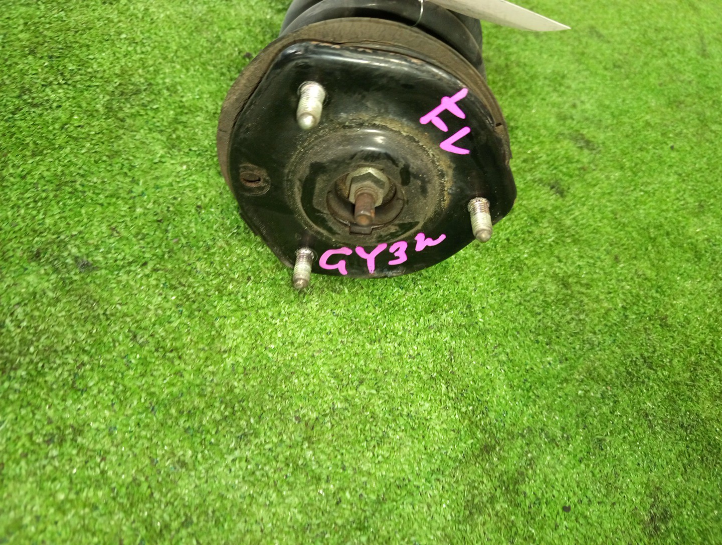 Стойка левая передняя MAZDA ATENZA GG3S, GY3W, GYEW, GGEP, GGES, GG3P L3-VE, LF-VE, LF-DE 2 ракурс