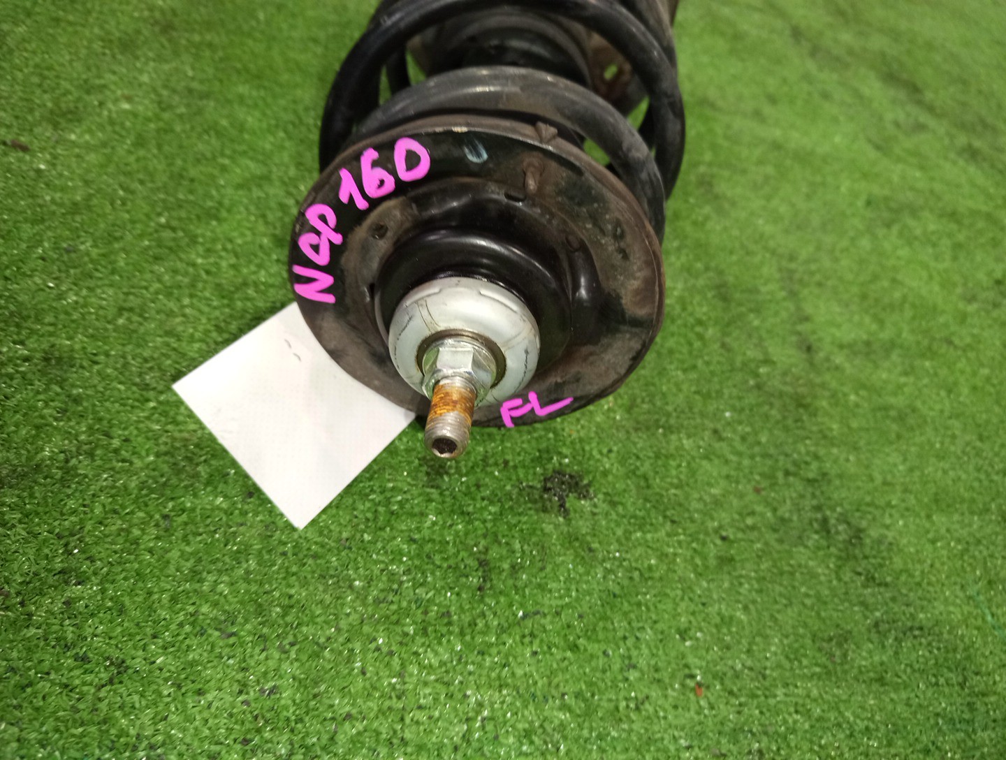 Стойка левая передняя TOYOTA PROBOX, COROLLA FIELDER, SUCCEED, COROLLA  AXIO NSP160V, NCP160V, NCP165V, ZRE162G, NZE164G, NZE161G, NKE165G, NRE161G, NZE161, NZE164, NRE161, NKE165, NRE160 1NR-FE, 1NZ-FE, 2ZR-FAE, 1NZ-FXE, 2NR-FKE 2 ракурс
