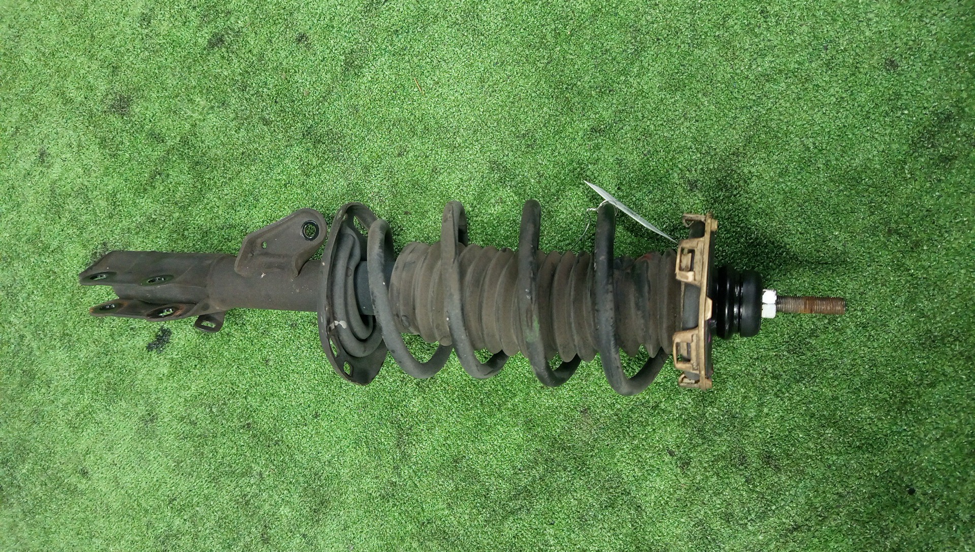 Стойка левая передняя HONDA PARTNER, AIRWAVE GJ3, GJ1 L15A 1 ракурс