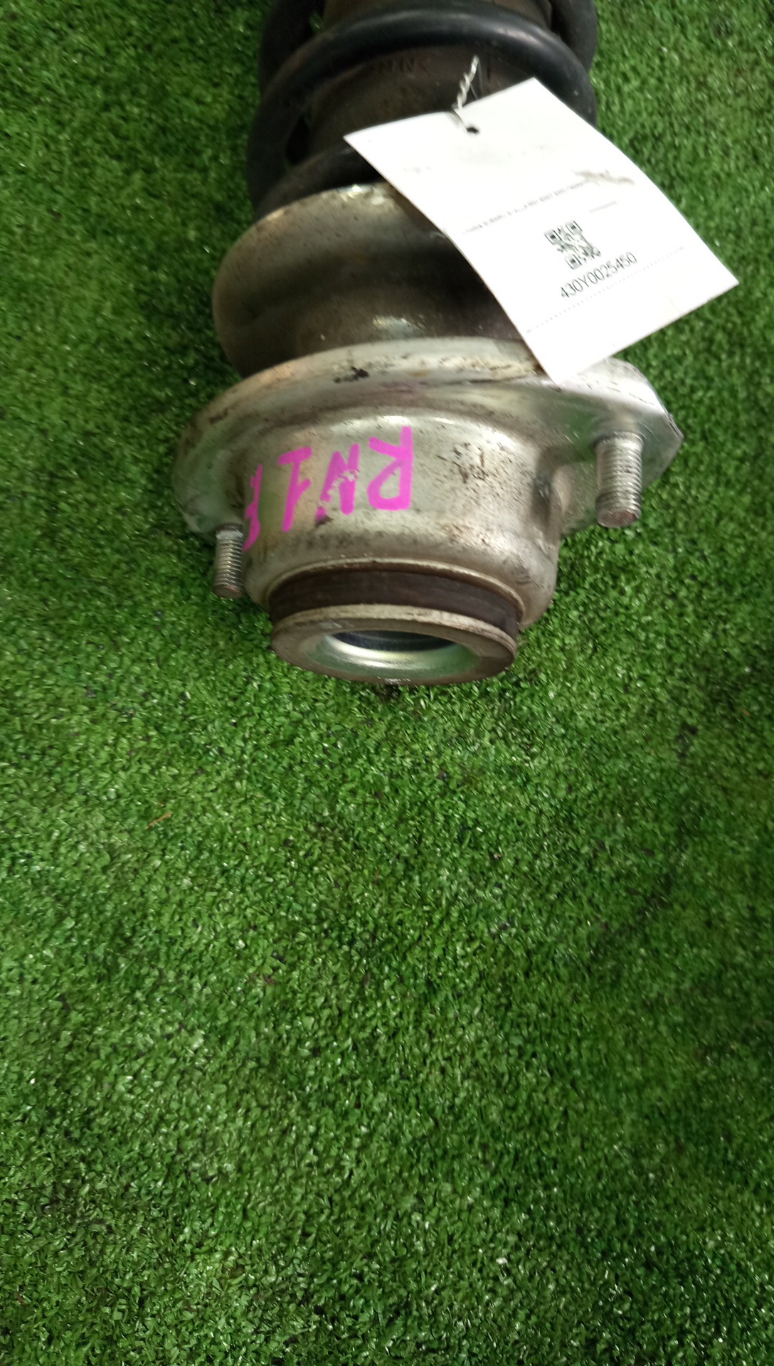 Стойка правая передняя SUBARU STELLA, R2, R1 RN1, RN2, RC1, RC2, RJ2, RJ1 EN07 2 ракурс