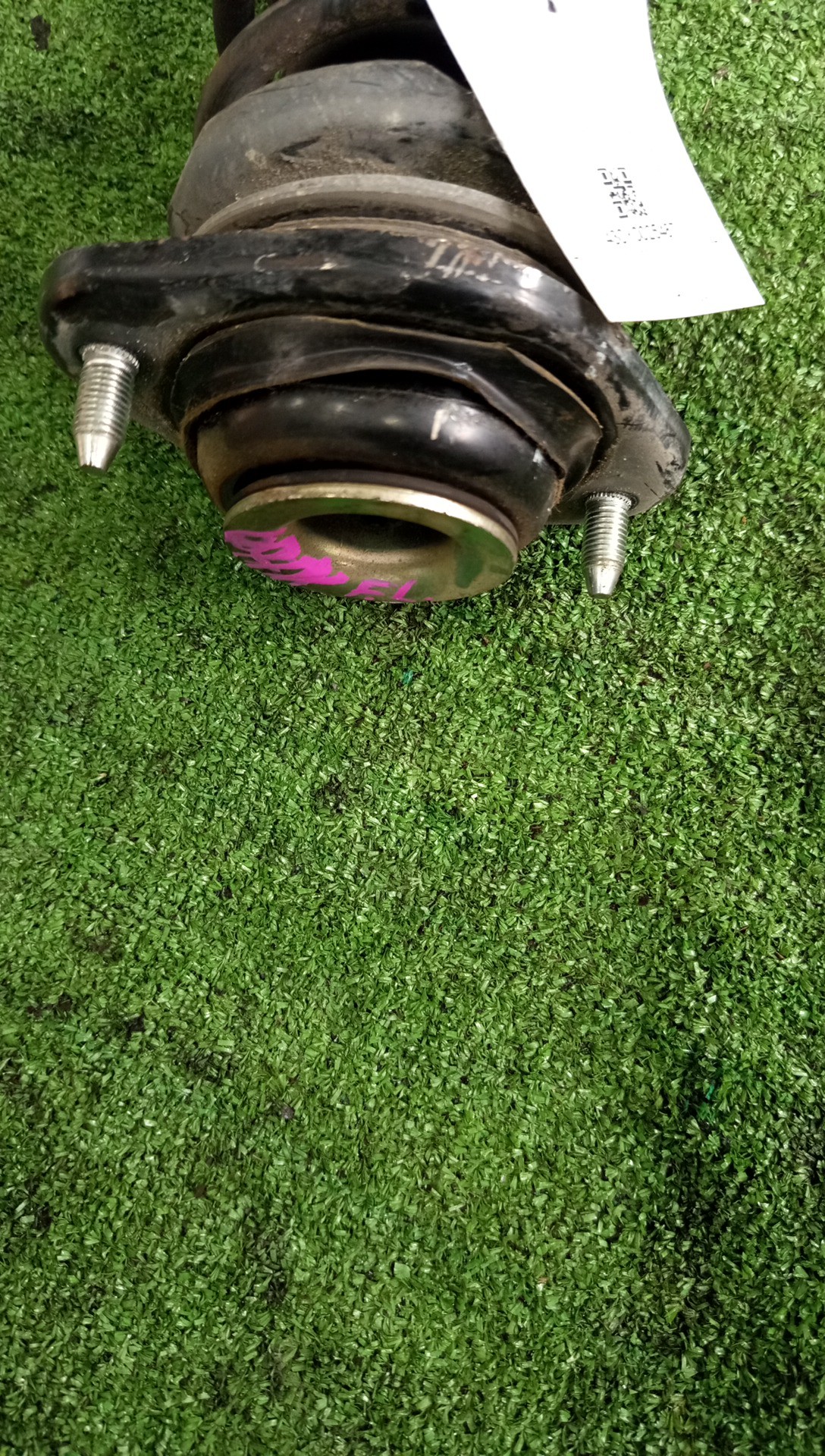 Стойка левая передняя NISSAN CLIPPER U71V 3G83 2 ракурс