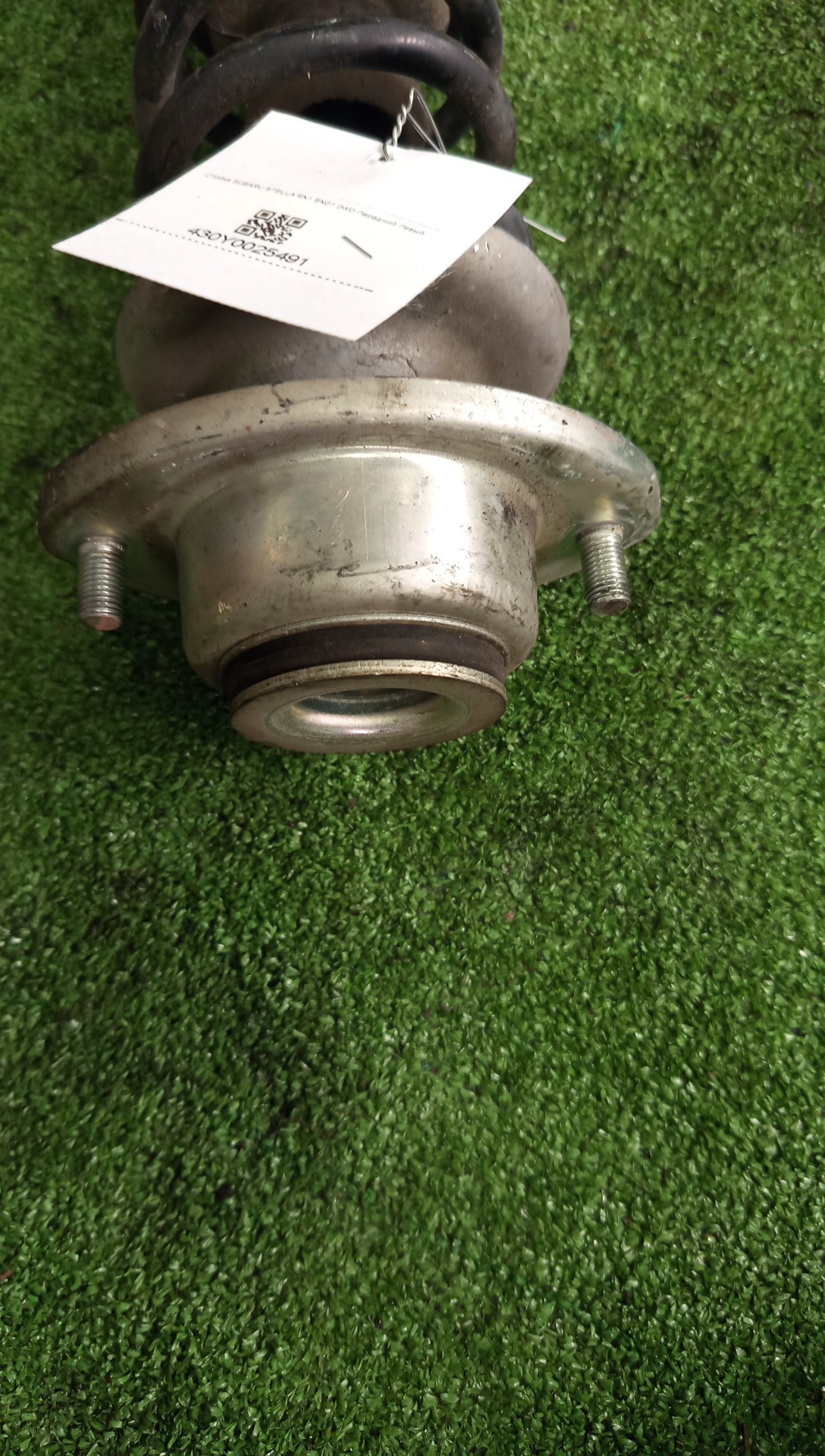 Стойка левая передняя SUBARU STELLA, R2, R1 RN1, RN2, RC1, RC2, RJ2, RJ1 EN07 2 ракурс