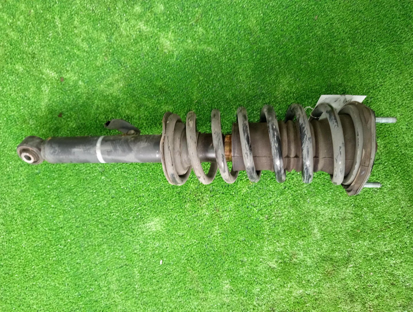 Стойка левая передняя TOYOTA PROGRES JCG10 1JZ-FSE 1 ракурс
