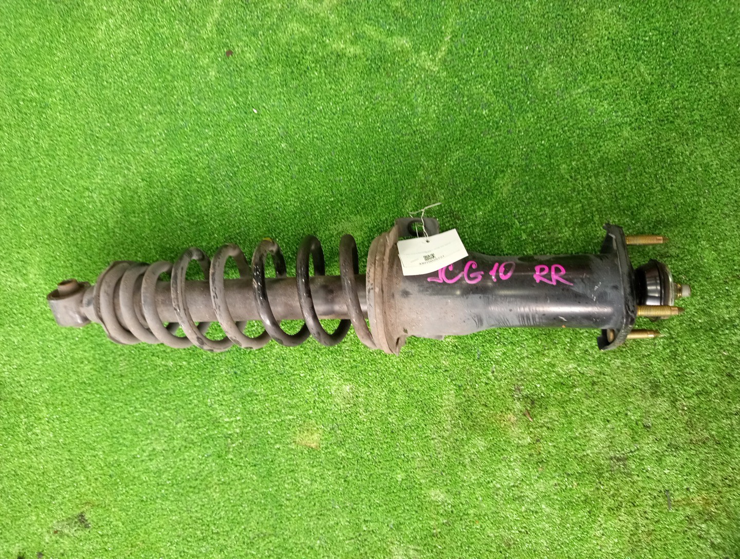Стойка правая задняя TOYOTA PROGRES JCG10 1JZ-FSE 1 ракурс