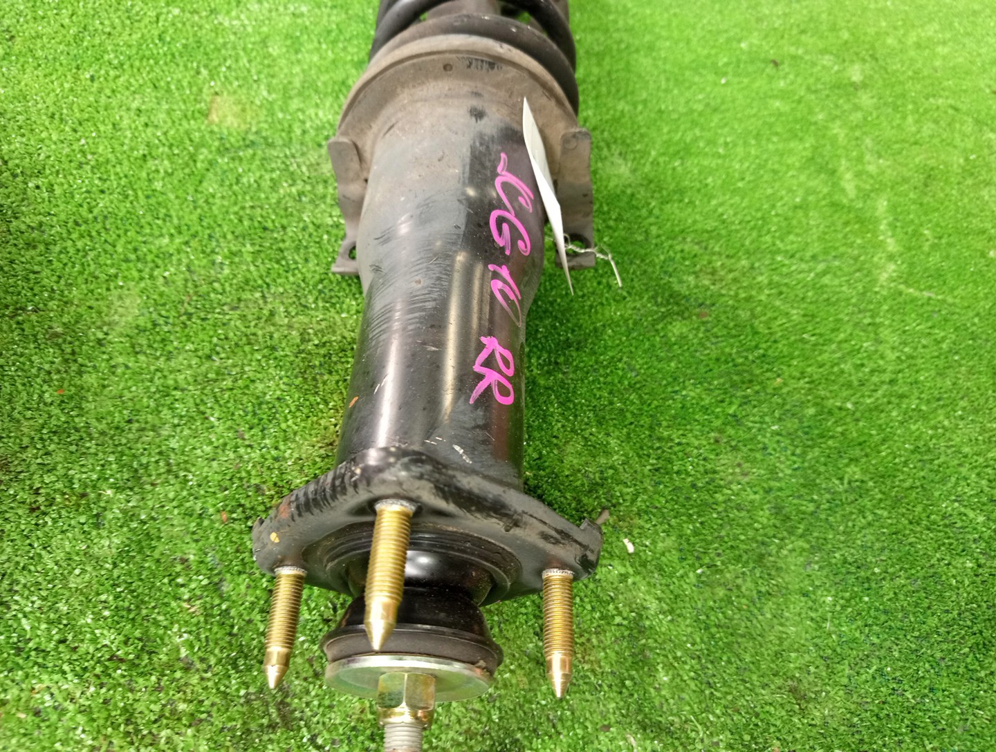 Стойка правая задняя TOYOTA PROGRES JCG10 1JZ-FSE 2 ракурс