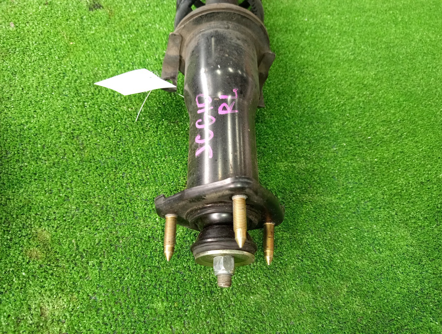 Стойка левая задняя TOYOTA PROGRES JCG10 1JZ-FSE 2 ракурс