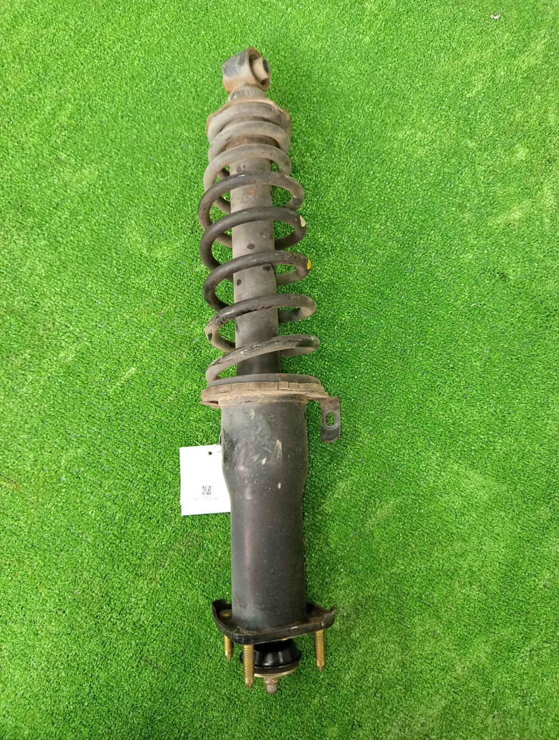 Стойка левая задняя TOYOTA PROGRES JCG10 1JZ-FSE 1 ракурс