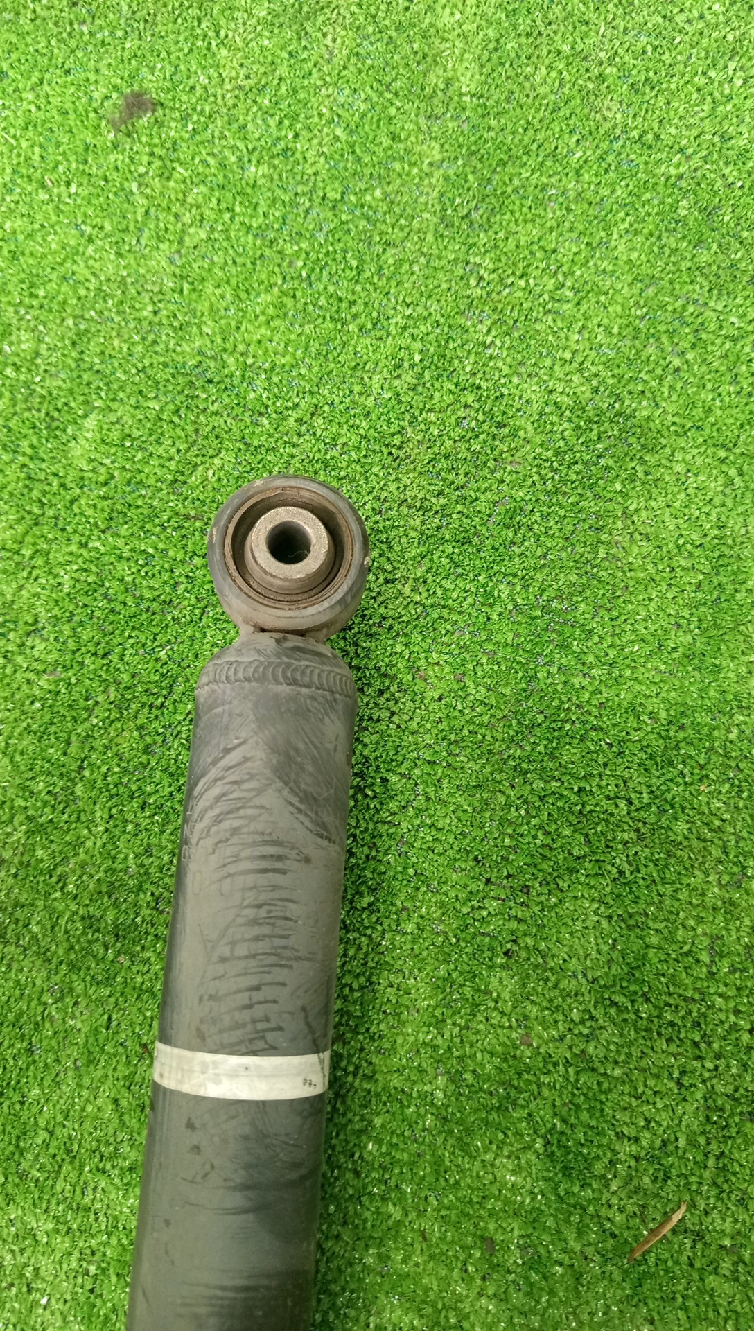 Стойка правая передняя TOYOTA PROGRES JCG10 1JZ-FSE 3 ракурс