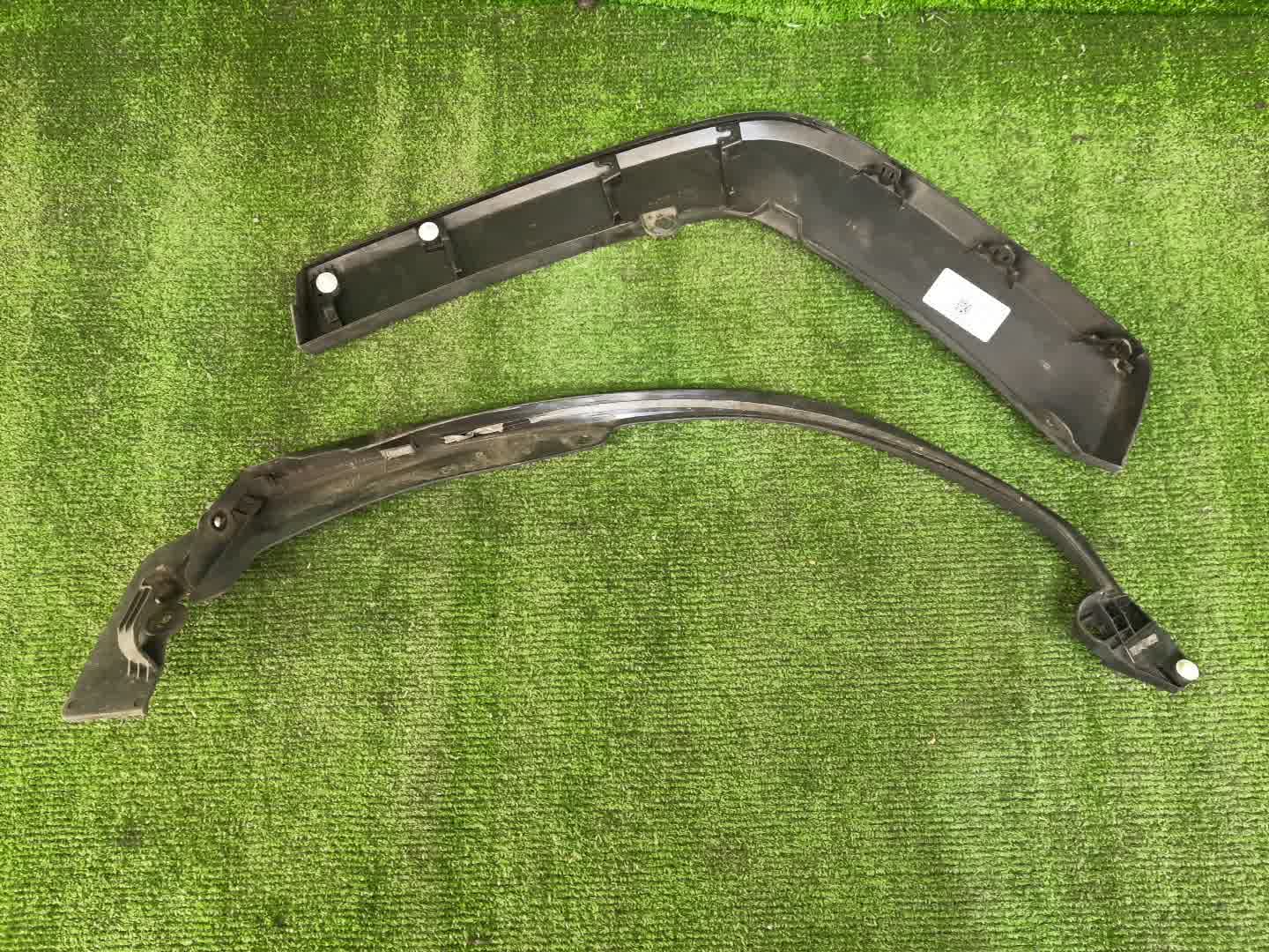 Уширитель крыла правый задний TOYOTA RAV4 MXAA52 75605-42160 2 ракурс Уширитель крыла правый задний TOYOTA RAV4 MXAA52 75605-42160 2 ракурс