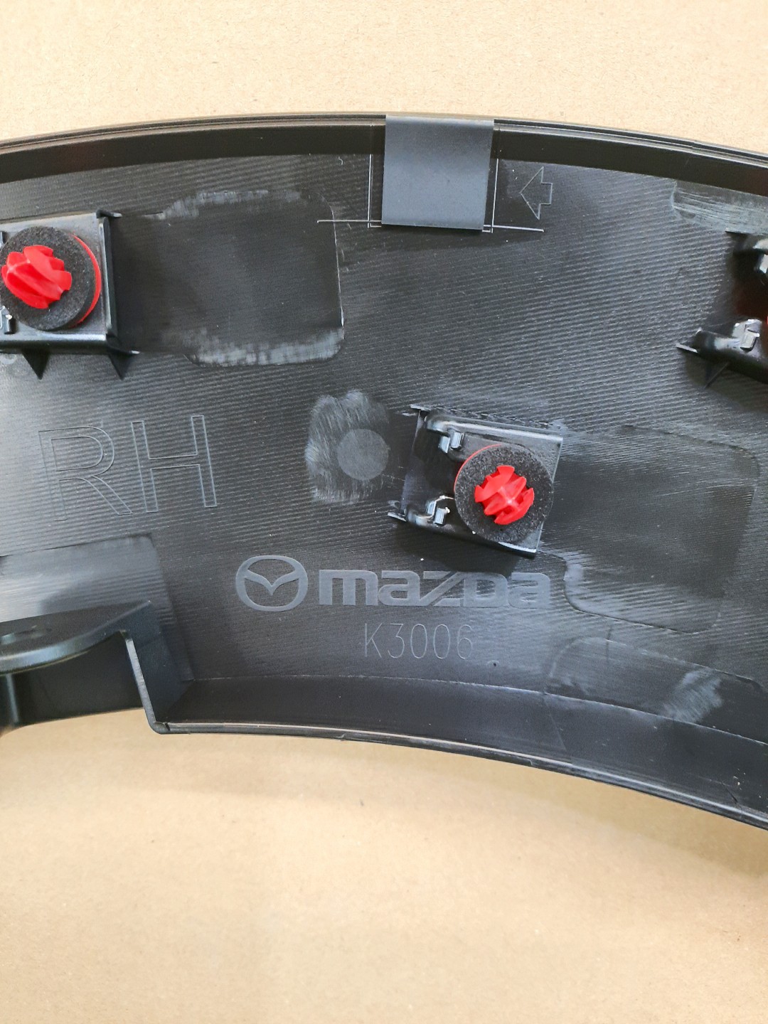 Уширитель крыла правый передний MAZDA CX-30 DMEP DFR5-51-W20C 3 ракурс