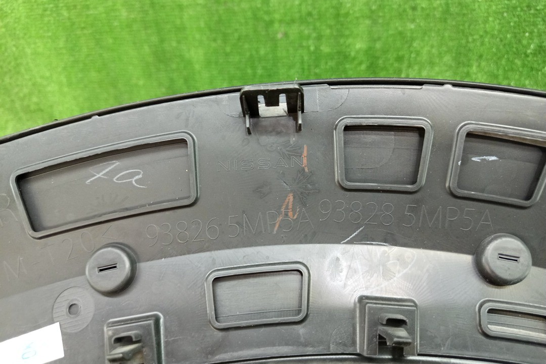 Уширитель крыла правый задний NISSAN ARIYA FE0 93828-5MP5A 3 ракурс