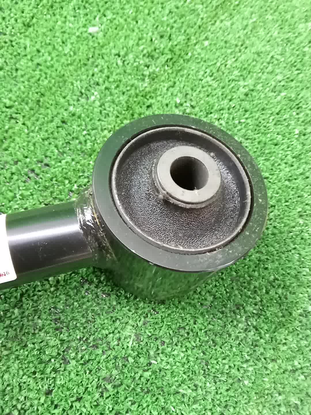 Тяга продольная правая задняя TOYOTA LAND CRUISER VDJ200 48710-60121 3 ракурс