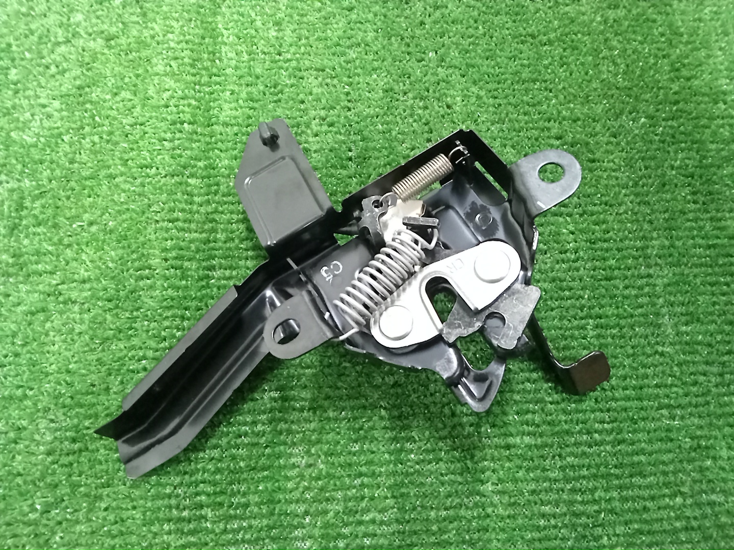 Замок капота TOYOTA CROWN ARS220 53510-30390 2 ракурс