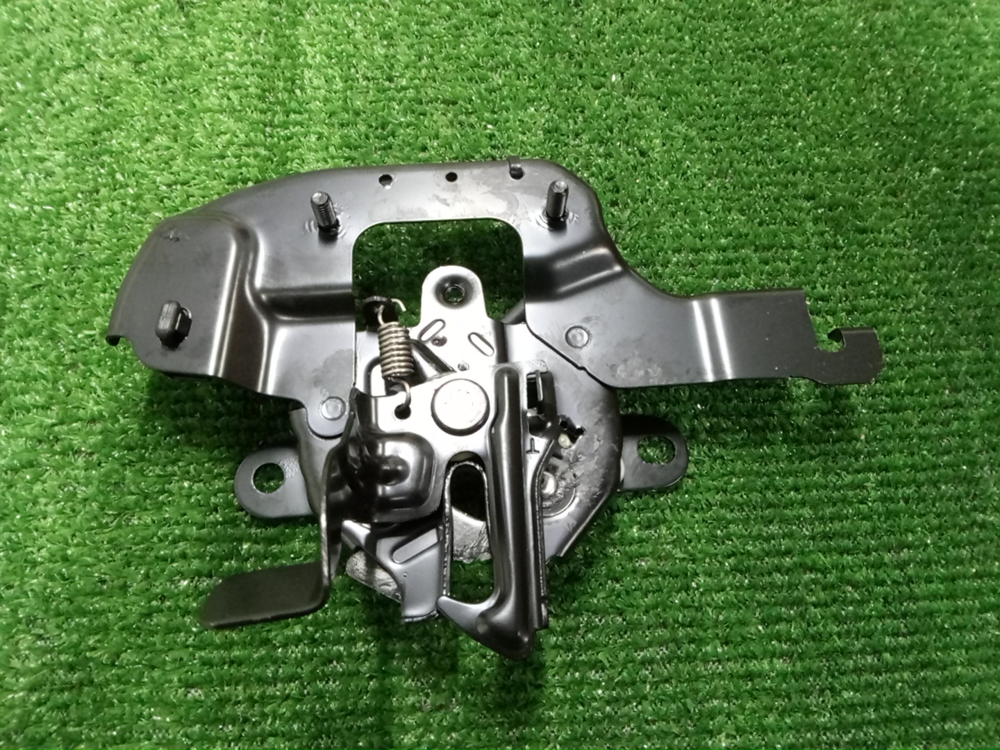 Замок капота LEXUS ES300H AXZH10 53510-33512 2 ракурс