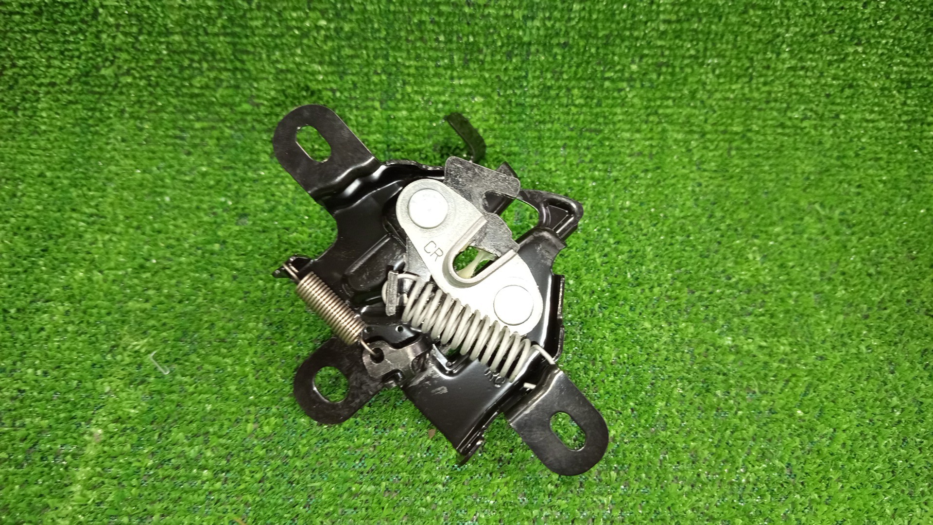 Замок капота TOYOTA YARIS KSP210 53510-K0060 2 ракурс