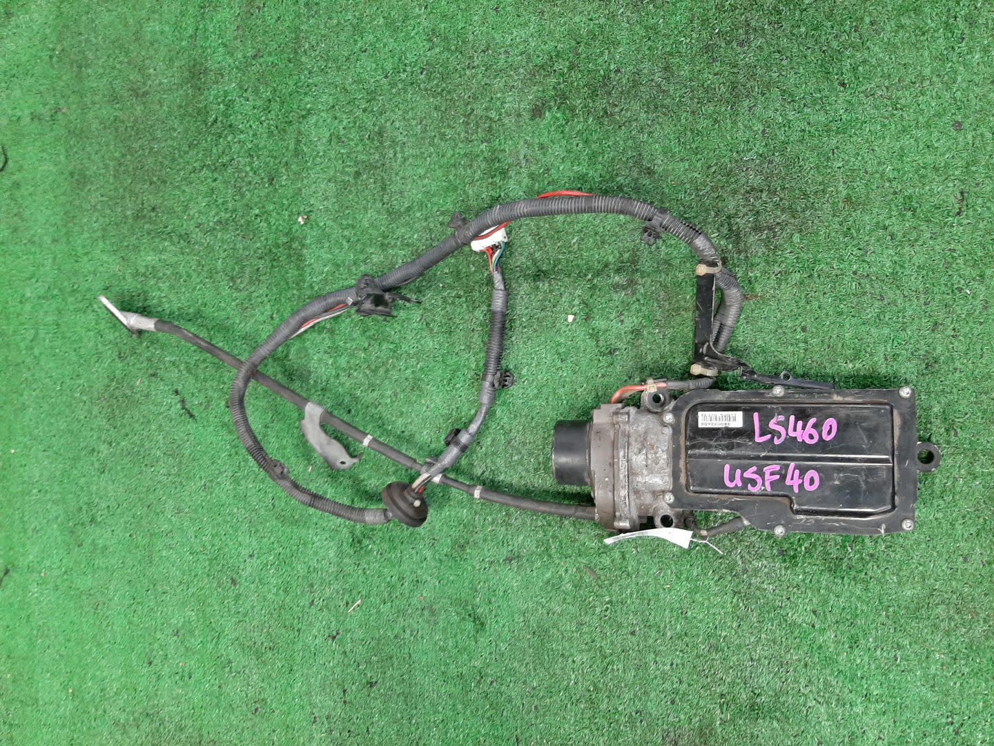 Механизм стояночного тормоза LEXUS LS460 USF40 46310-50011 1 ракурс