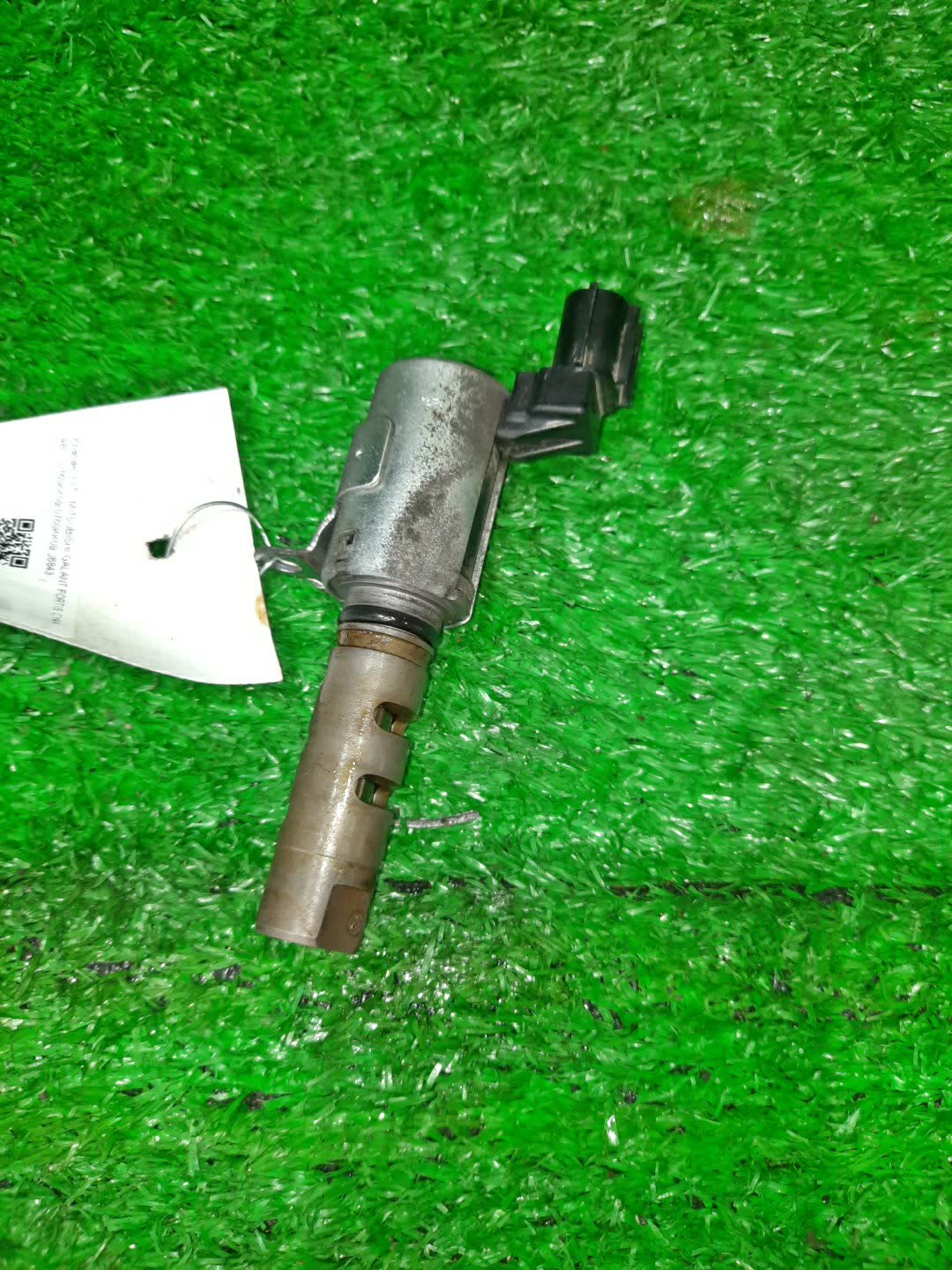 Клапан vvt-i MITSUBISHI GALANT FORTIS CY4A 4B11 0760KK09 1 ракурс