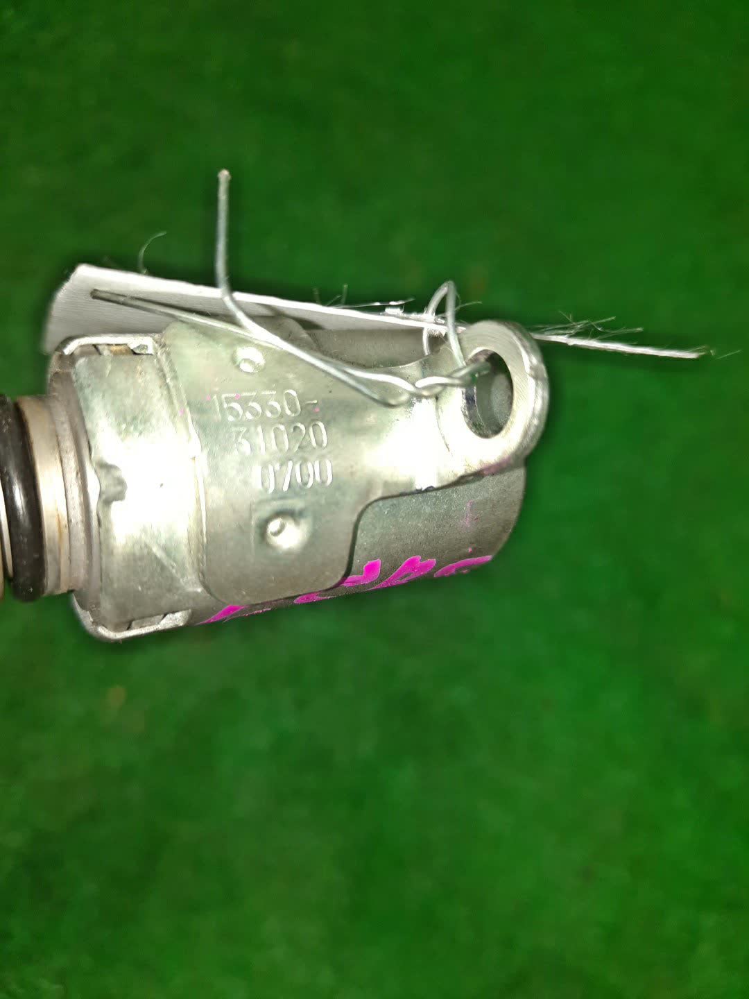 Клапан vvt-i TOYOTA ESTIMA GSR55W 2GR-FE 15330-31020-0700 2 ракурс