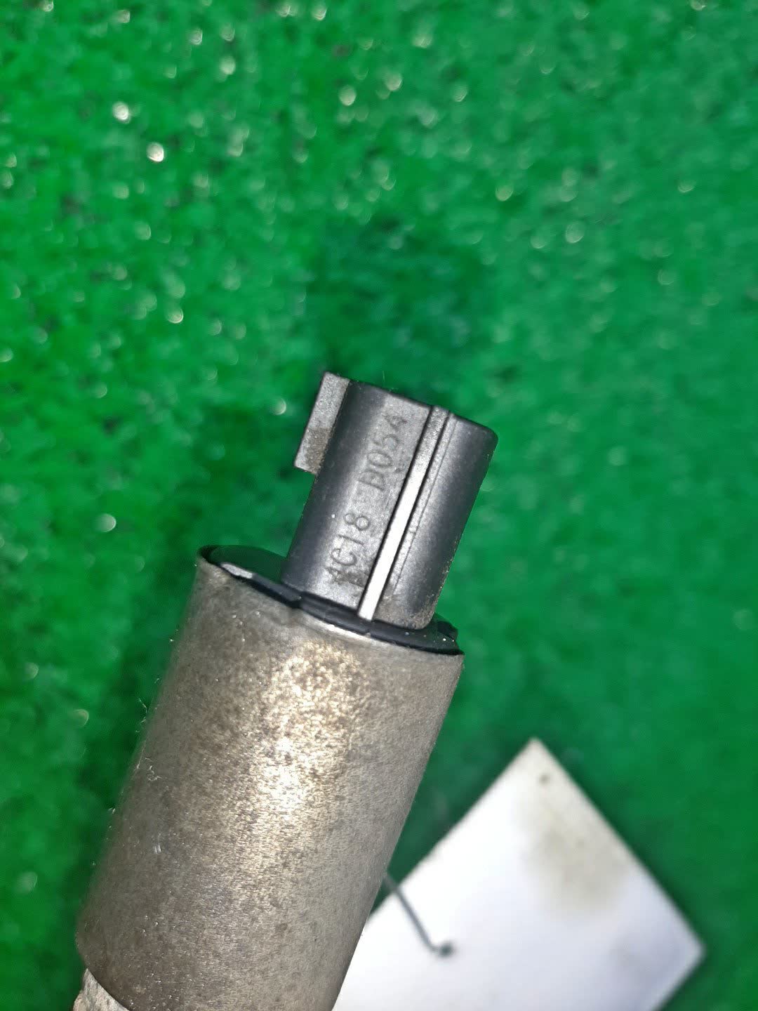 Клапан vvt-i NISSAN JUKE NF15 MR16DDT 4C18-D054 2 ракурс