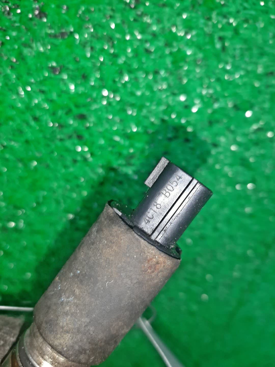 Клапан vvt-i NISSAN JUKE NF15 MR16DDT 4C18-B054 2 ракурс