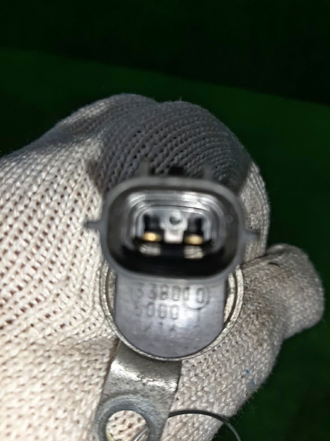 Клапан vvt-i TOYOTA CROWN GRS202 3GR-FSE 338010-5000 2 ракурс