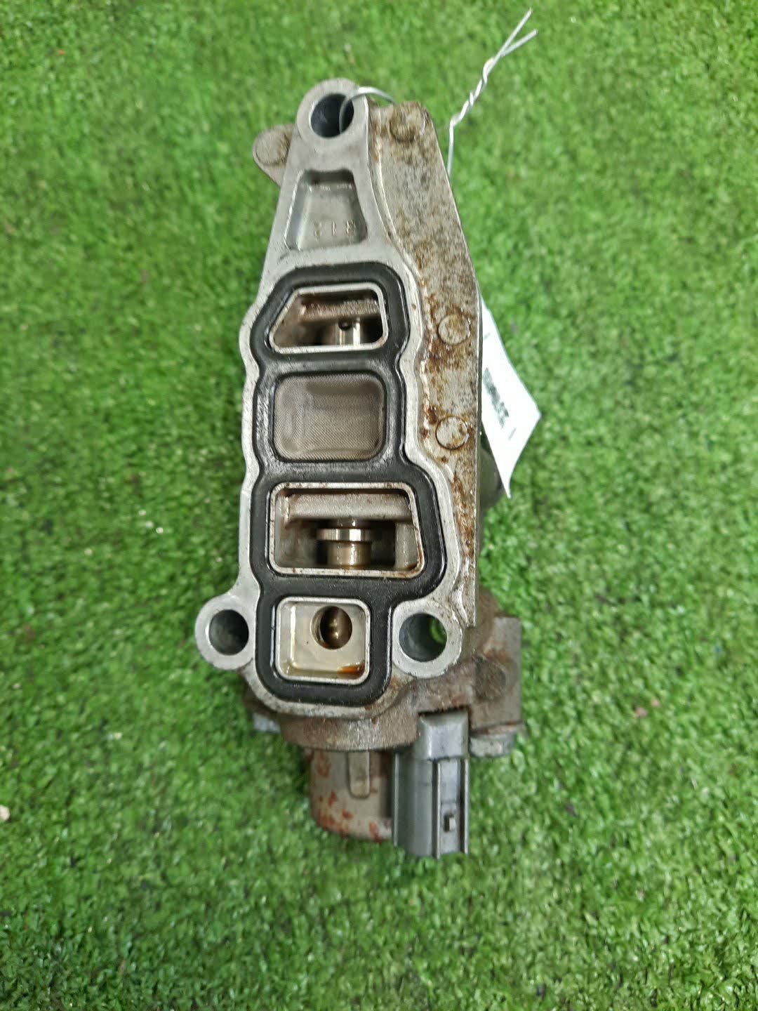 Клапан vvt-i HONDA STEPWGN RK1 R20A 2 ракурс
