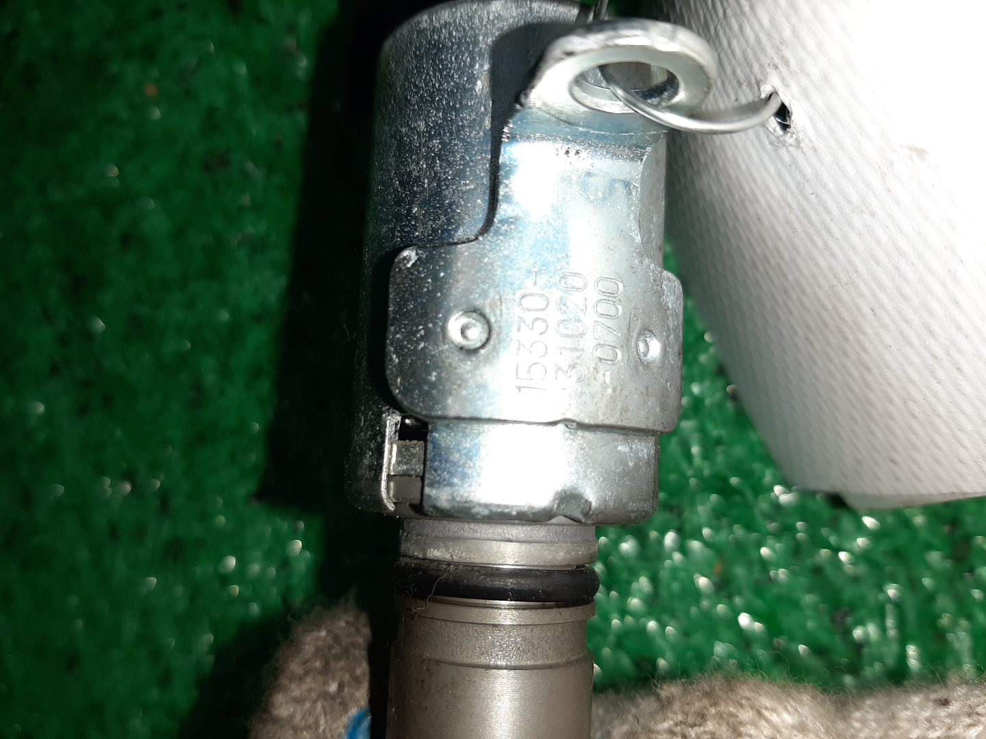 Клапан vvt-i TOYOTA ESTIMA GSR55W 2GR-FE 15330-31020 2 ракурс
