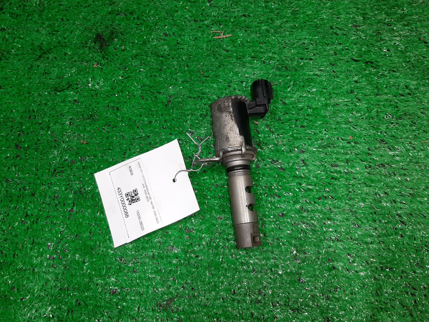 Клапан vvt-i TOYOTA AVENSIS AZT255 1AZ-FSE 15330-28020 1 ракурс