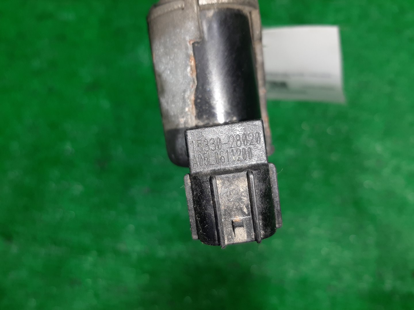 Клапан vvt-i TOYOTA AVENSIS AZT255 1AZ-FSE 15330-28020 2 ракурс