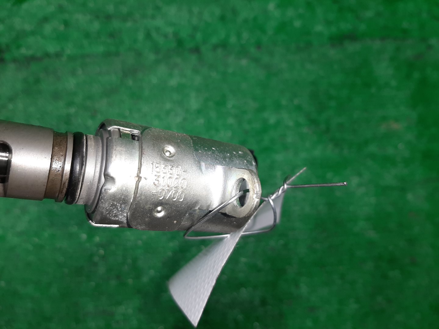 Клапан vvt-i правый TOYOTA CROWN GRS180 4GR-FSE 15330-31020 2 ракурс