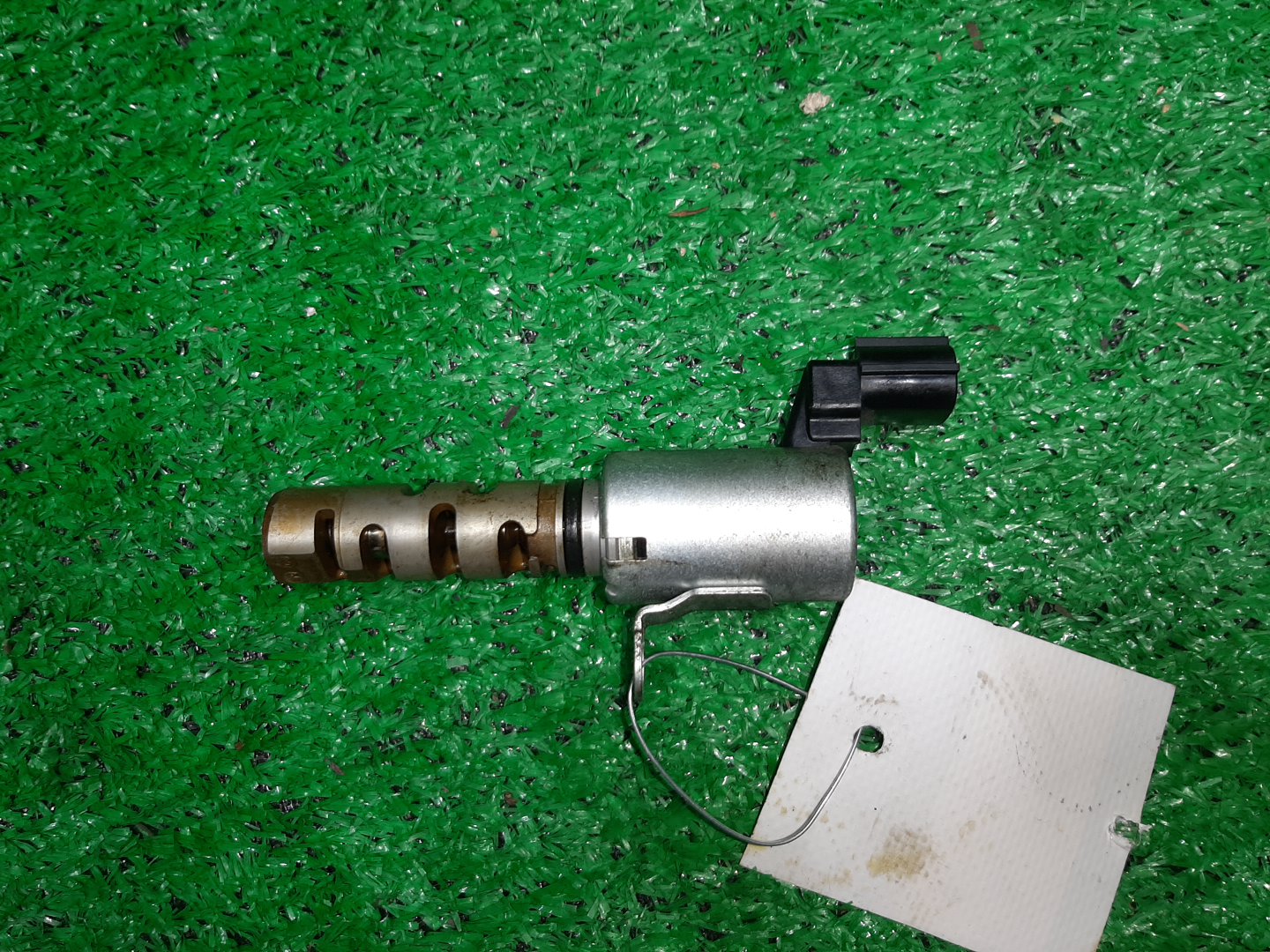 Клапан vvt-i MITSUBISHI RVR GA3W 4B10 1 ракурс Клапан vvt-i MITSUBISHI RVR GA3W 4B10 1 ракурс