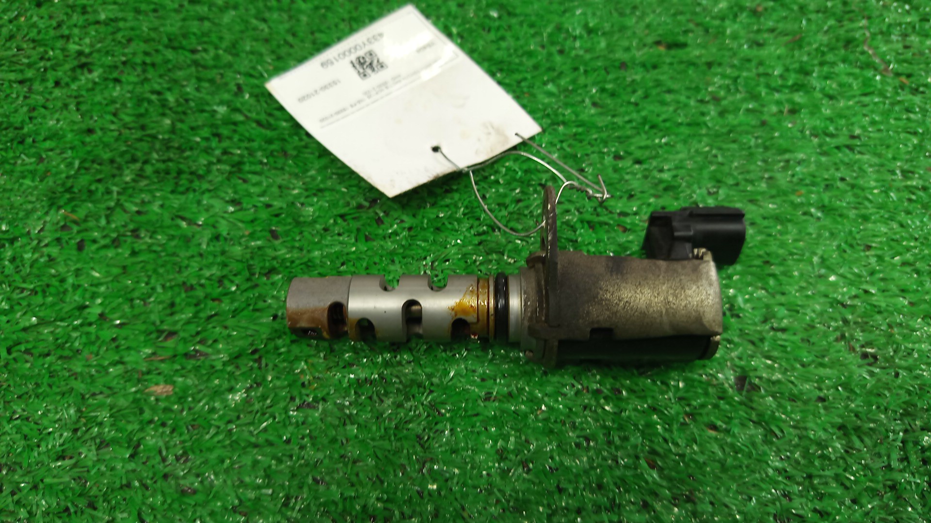 Клапан vvt-i TOYOTA RACTIS NCP125 1NZ-FE 15330-21020 1 ракурс