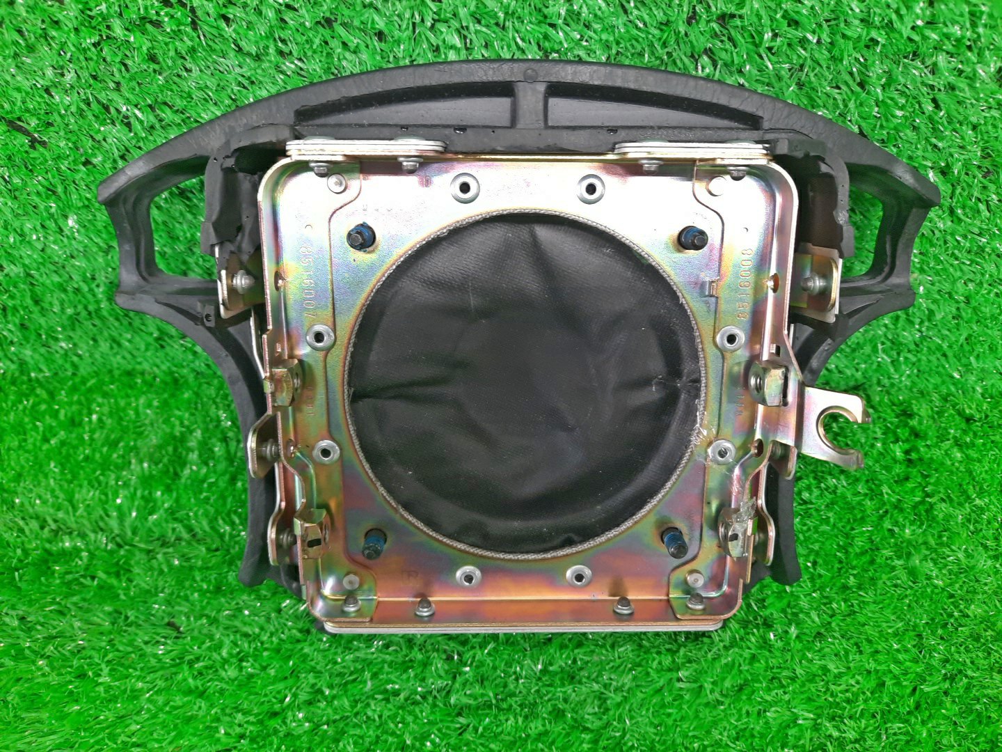 Airbag водительский TOYOTA COROLLA LEVIN AE101 2 ракурс